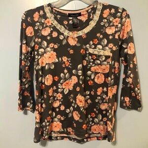 Rene Rofe size small floral pajama top. New with tags floral 3/4 quarter sleeve